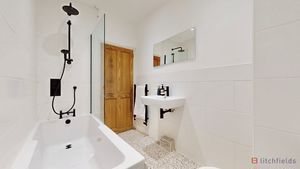 bathroom- click for photo gallery